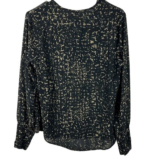 Converse Semi Sheer Blouse Size Large Long Sleeve Pleated Career Shirt - Picture 2 of 8